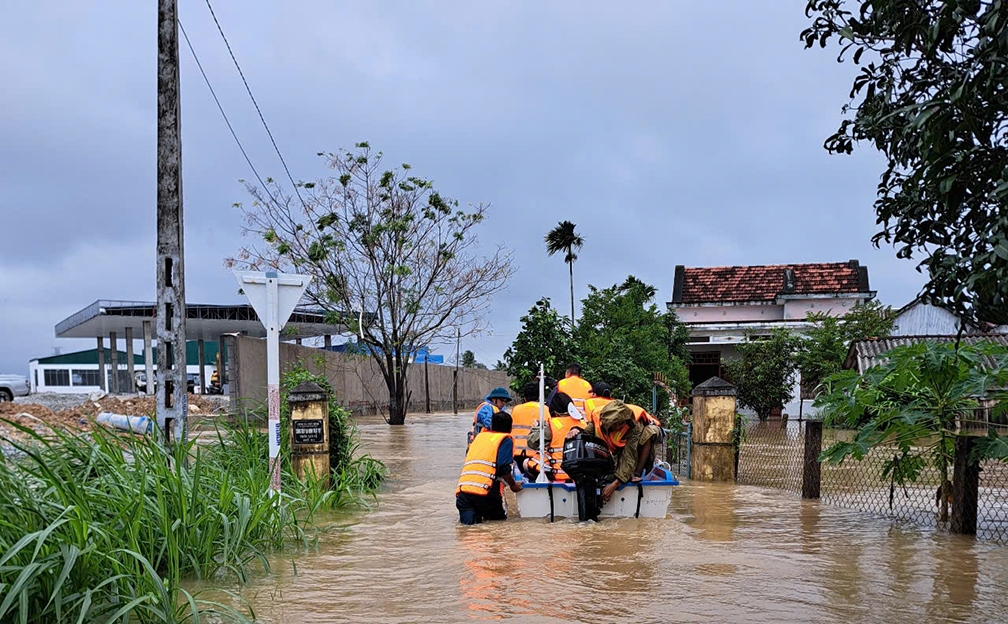 Quảng Ngãi ra công điện khẩn ứng phó với mưa lũ